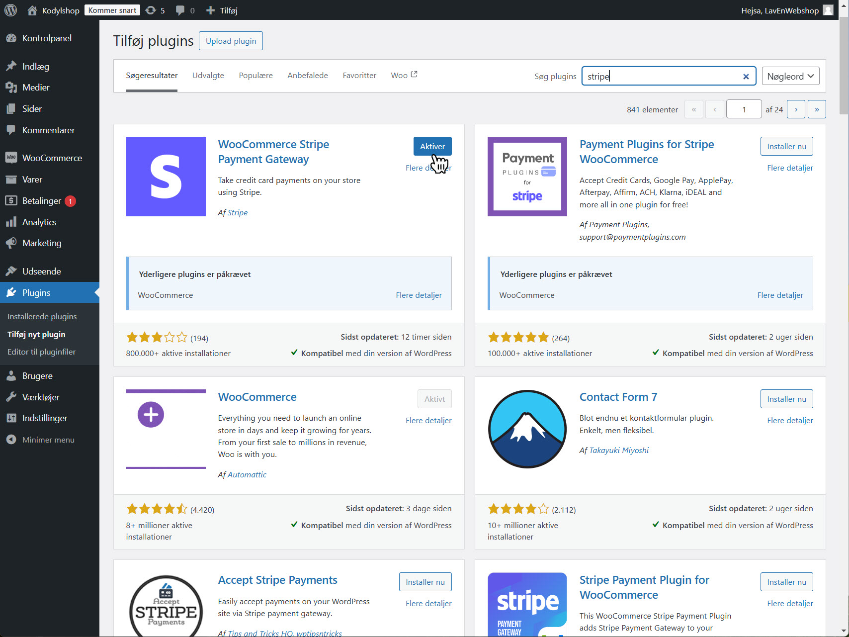Oversigt over opsætning af betalingsgateway med Stripe, hvor brugeren kan konfigurere konto og betalingsmuligheder for WooCommerce webshoppen.