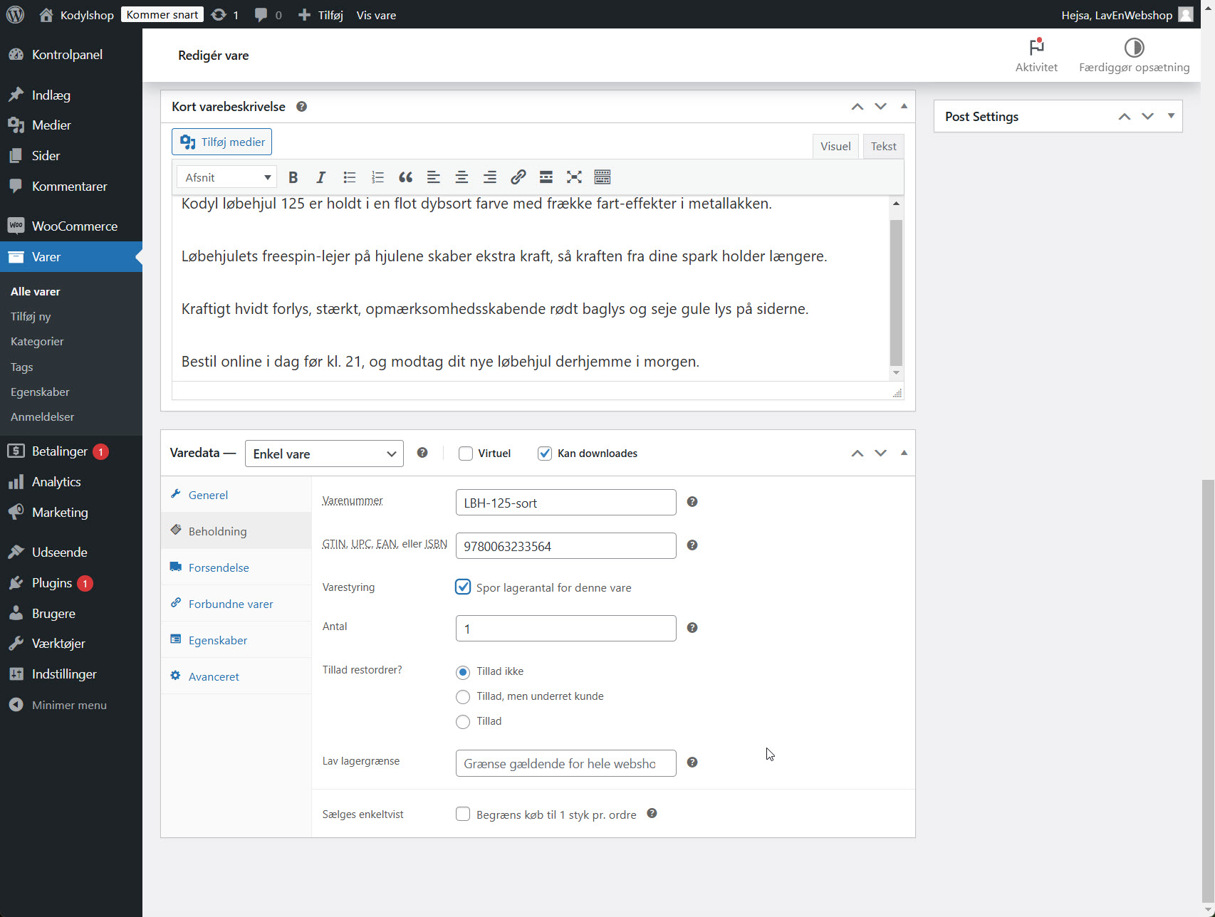Beholdningsstyringsskærm i WooCommerce, der viser muligheder for at følge lagerantal og konfigurere restordrestatus for varen.