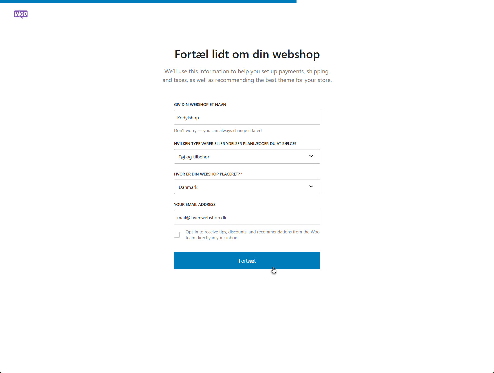 Trin i WooCommerce-guiden, hvor ekstra udvidelser vælges, såsom Google-integration og automatisk momsberegning.